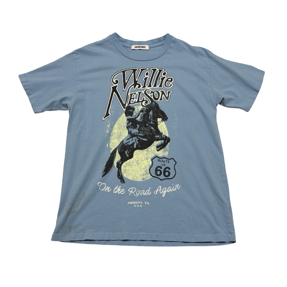DAYDREAMER Willie On The Road Again Route RR Cowboys T Shirt Size M 19 x 26.5